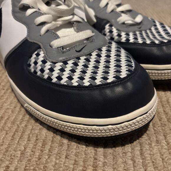 Men's Size 15 US Nike Infiltrator 2007 Sneakers Navy Blue White Gray 311191-109 - Picture 2 of 11